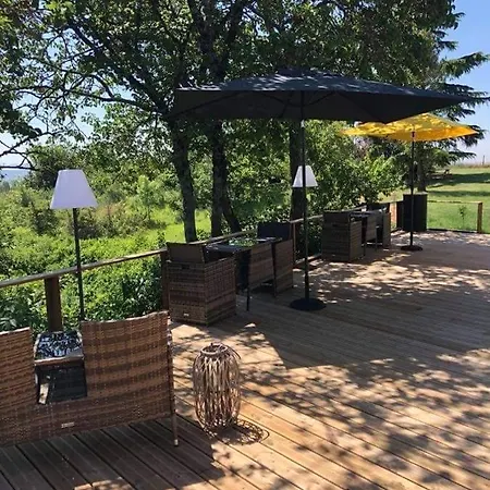 D'hotes La Mascrabiere Bed & 게스트하우스 4*