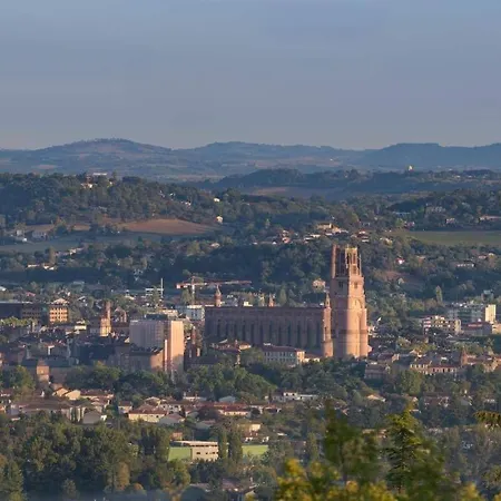 Gasthof D'hotes La Mascrabiere Bed & Albi