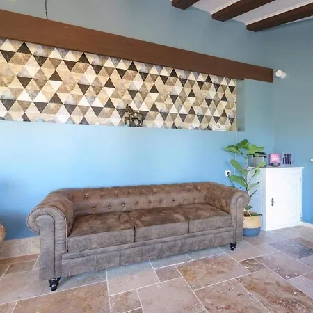 D'hotes La Mascrabiere Bed & Konukevi Albi