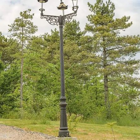 D'hotes La Mascrabiere Bed & 4*