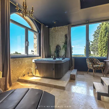 D'hotes La Mascrabiere Bed & Gasthof