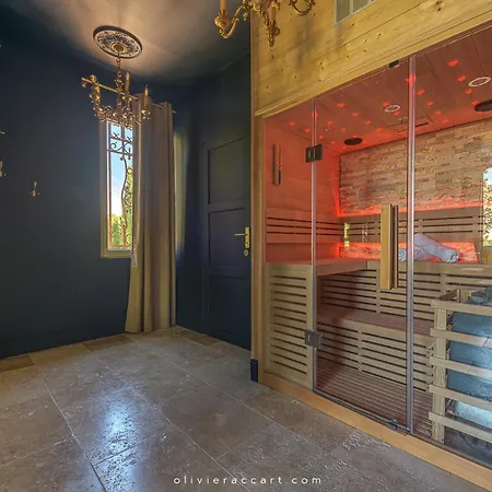 Gasthof D'hotes La Mascrabiere Bed & Albi