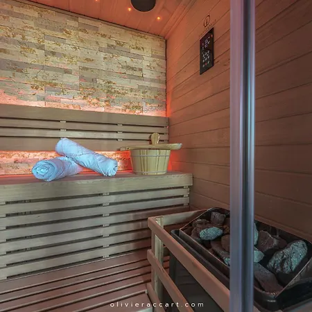 D'hotes La Mascrabiere Bed & 4* Albi